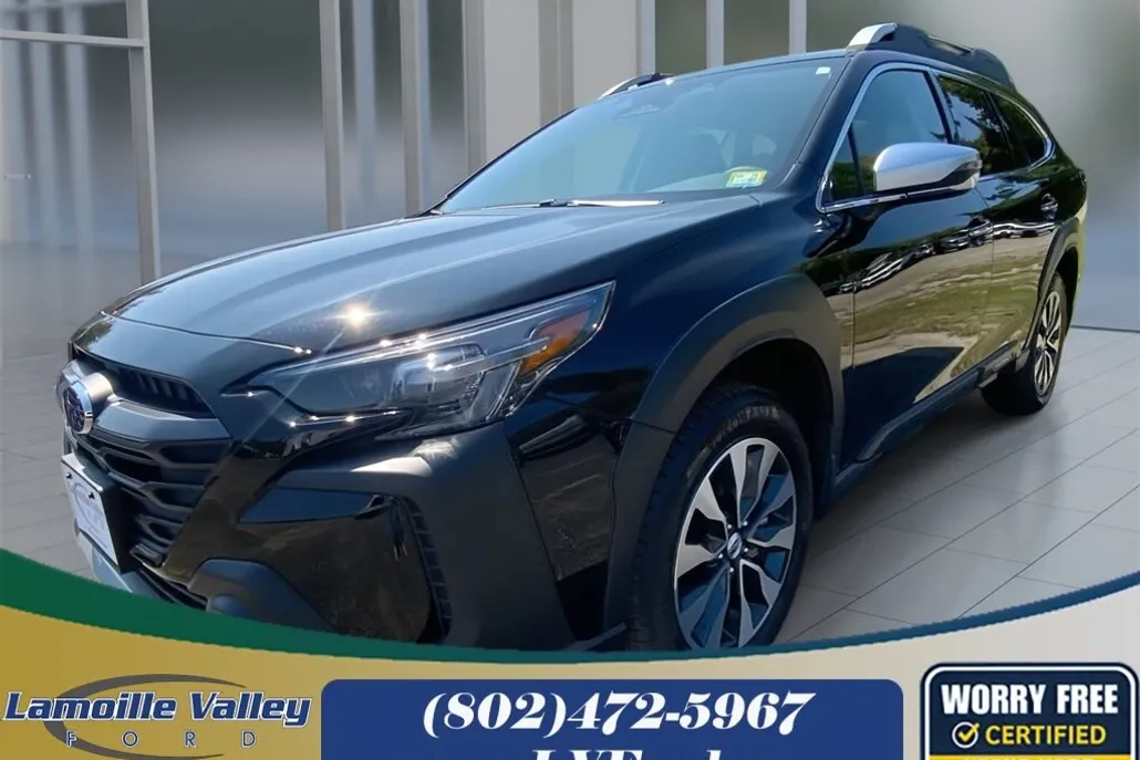 2025 Subaru Outback Touring photo 1