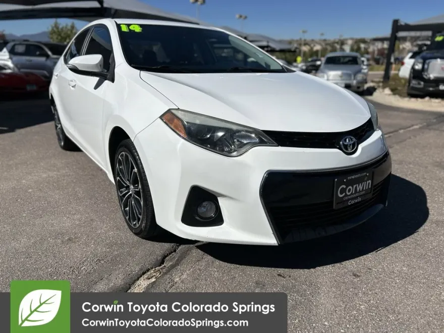 2014 Toyota Corolla L photo 1