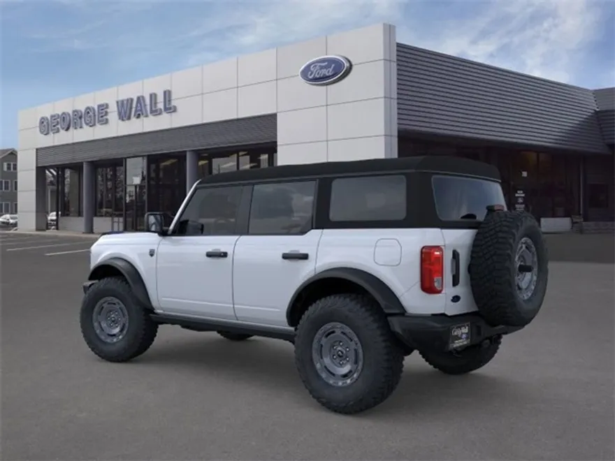 2025 Ford Bronco Big Bend photo 3