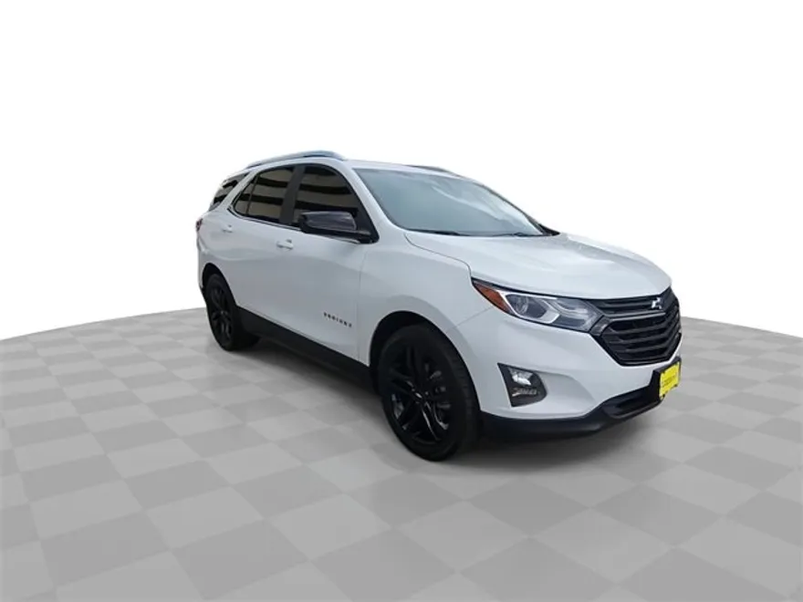 2021 Chevrolet Equinox LT photo 1