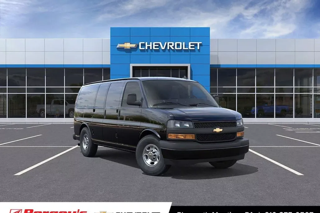 2025 Chevrolet Express Cargo 2500 Base photo 1