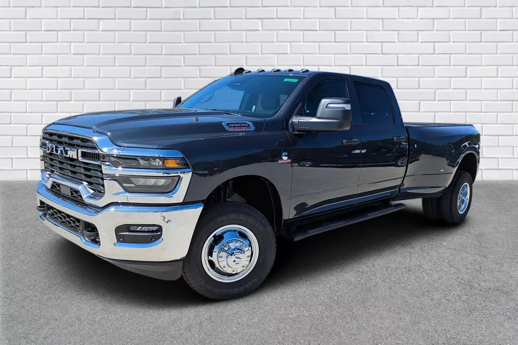 2026 Ram 3500 Tradesman photo 1