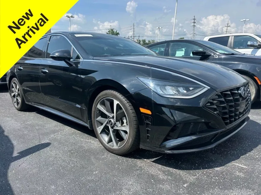 2022 Hyundai Sonata SEL Plus photo 1