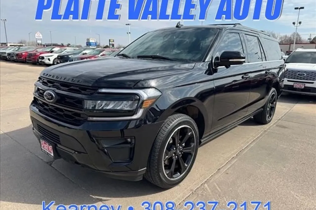 2023 Ford Expedition MAX Limited photo 1