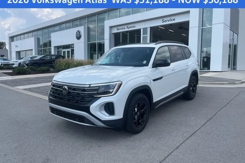 2026 Volkswagen Atlas Peak Edition SE photo 1
