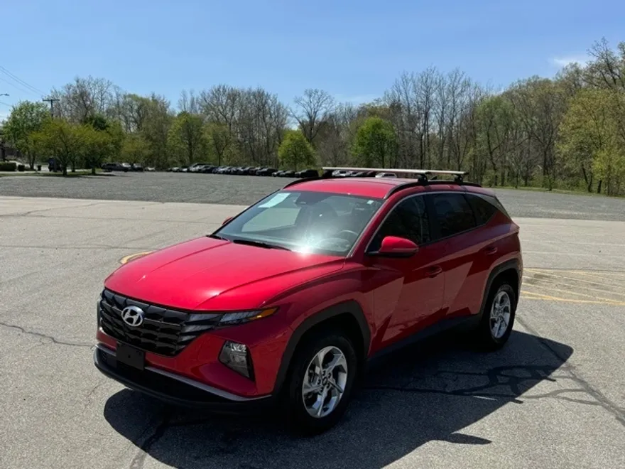 2022 Hyundai Tucson SEL photo 1