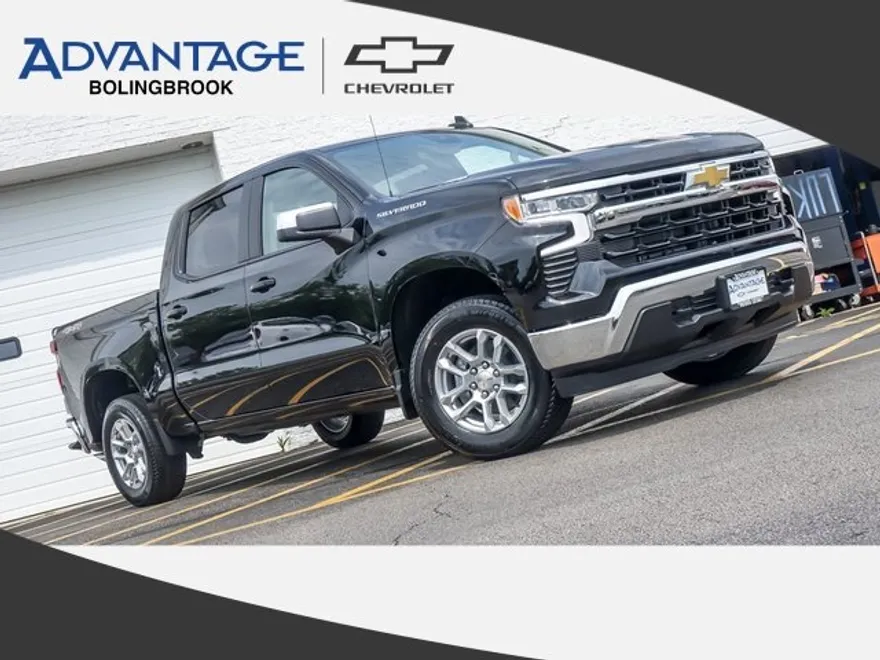 2026 Chevrolet Silverado 1500 LT photo 1