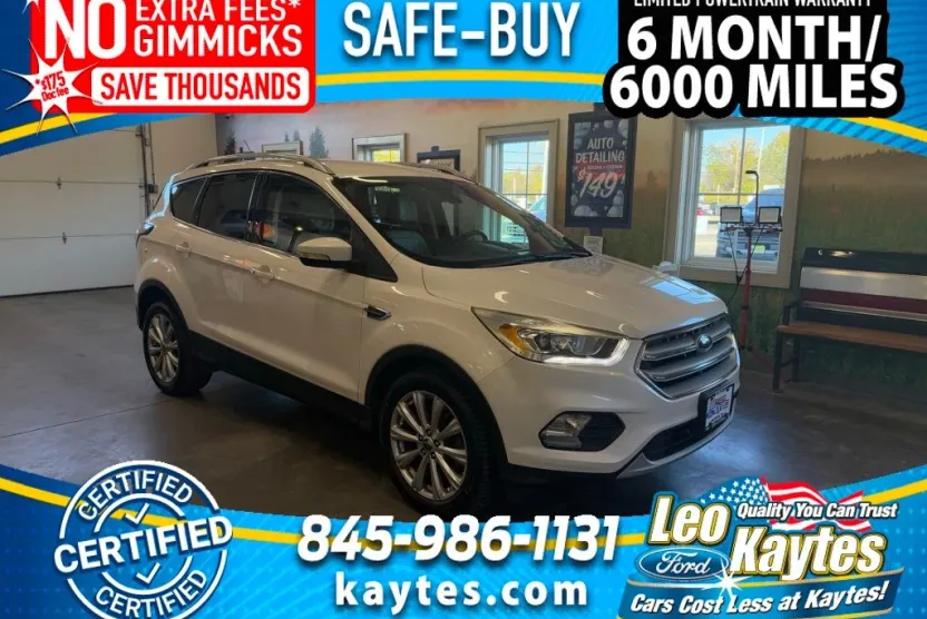 2017 Ford Escape Titanium photo 1