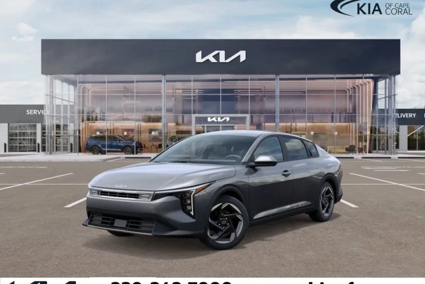 2025 Kia K4 EX photo 1