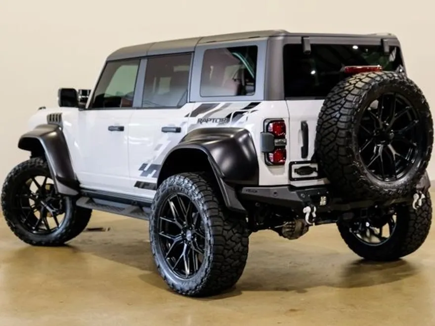 2023 Ford Bronco Raptor photo 5