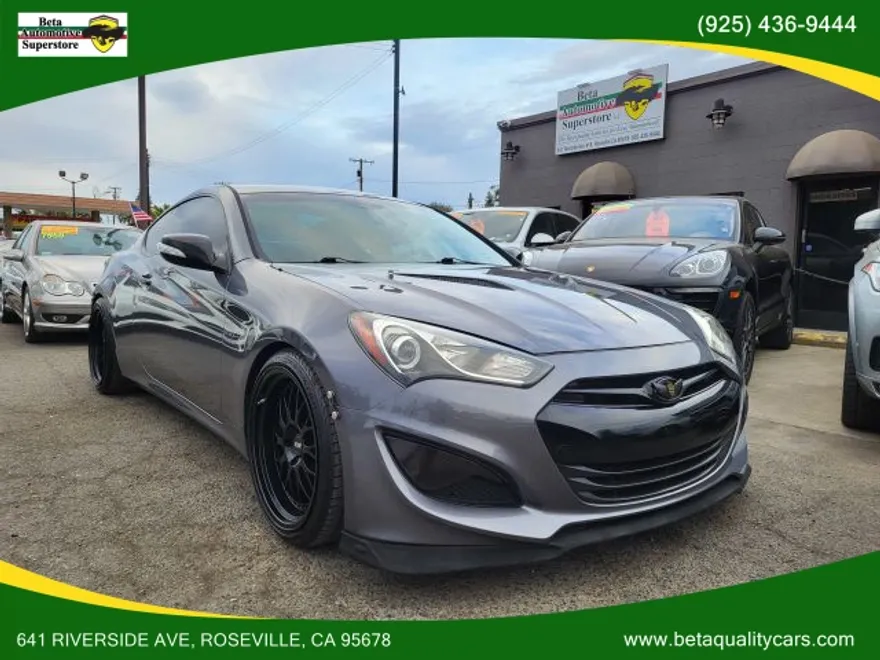 2015 Hyundai Genesis Coupe 3.8 photo 1