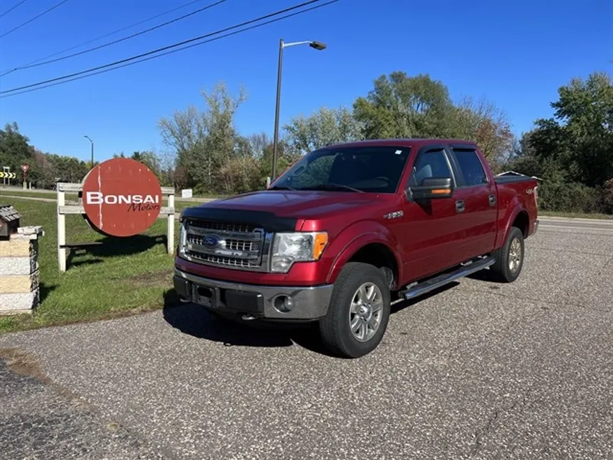2013 Ford F-150 XLT photo 1