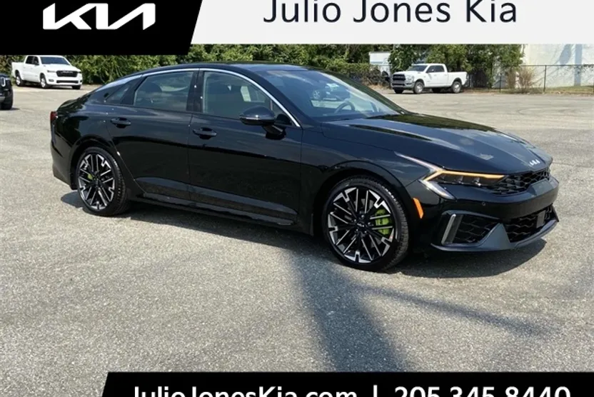 2026 Kia K5 GT photo 1