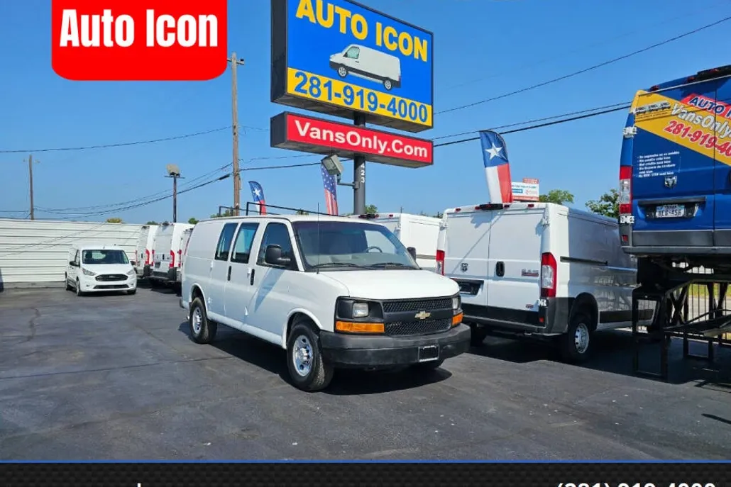 2014 Chevrolet Express 2500 Cargo photo 1