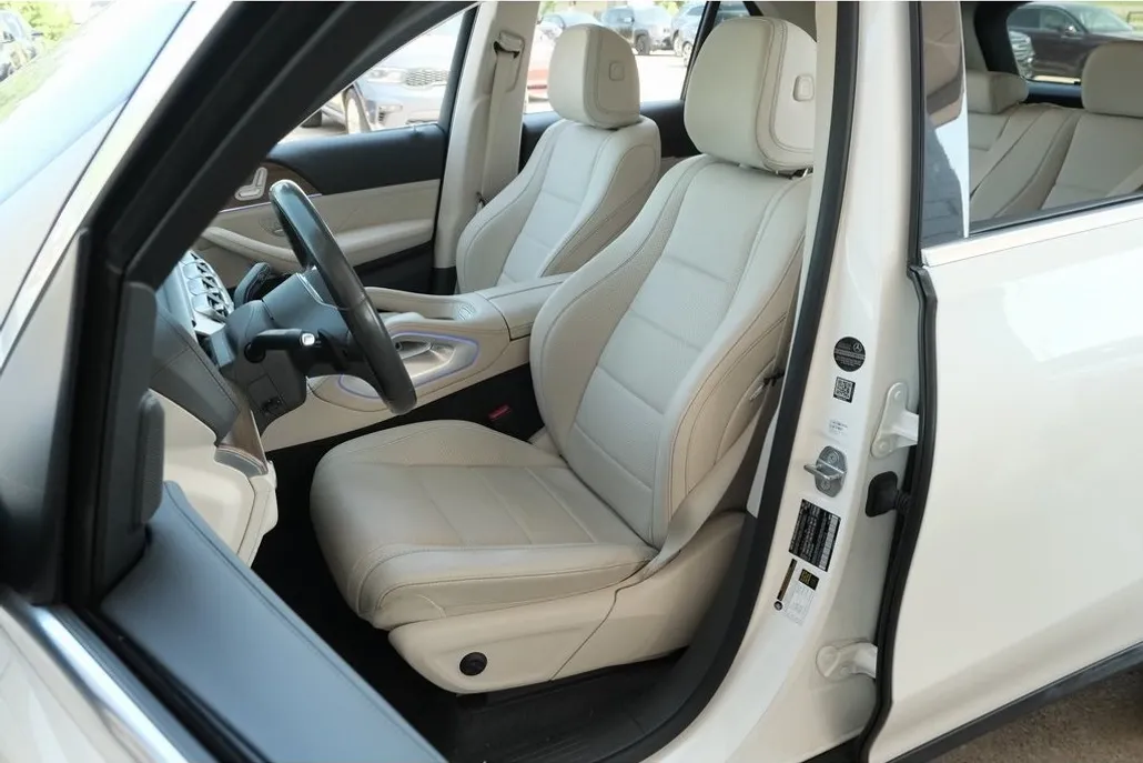 2020 Mercedes Benz GLE 350 4MATIC photo 1