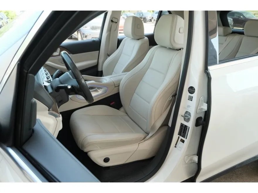 2020 Mercedes Benz GLE 350 4MATIC photo 1