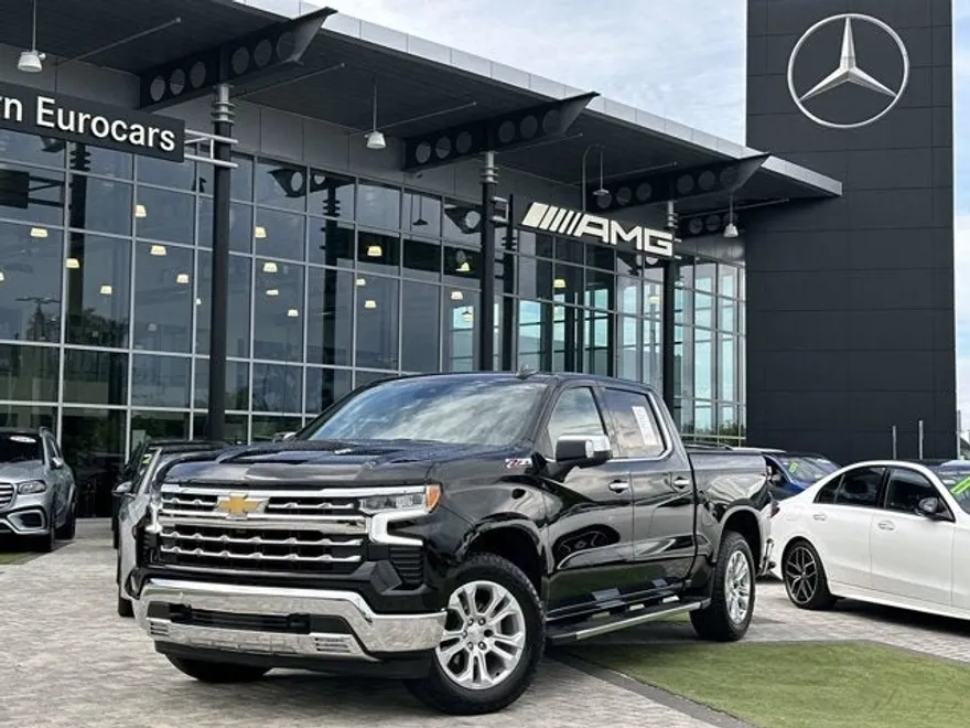 2023 Chevrolet Silverado 1500 LTZ photo 1