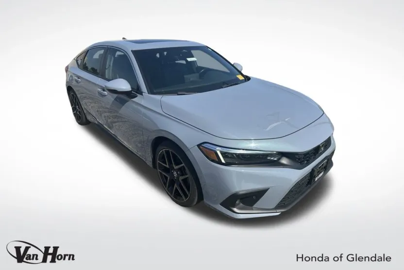 2022 Honda Civic Sport Touring photo 1