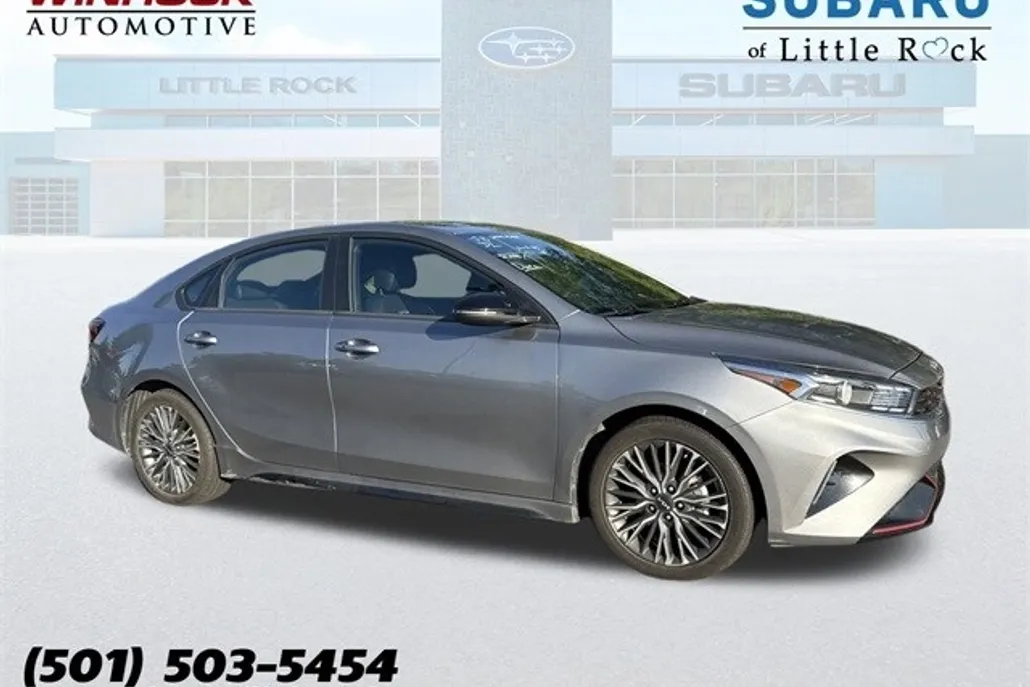 2024 Kia Forte GT-Line photo 1