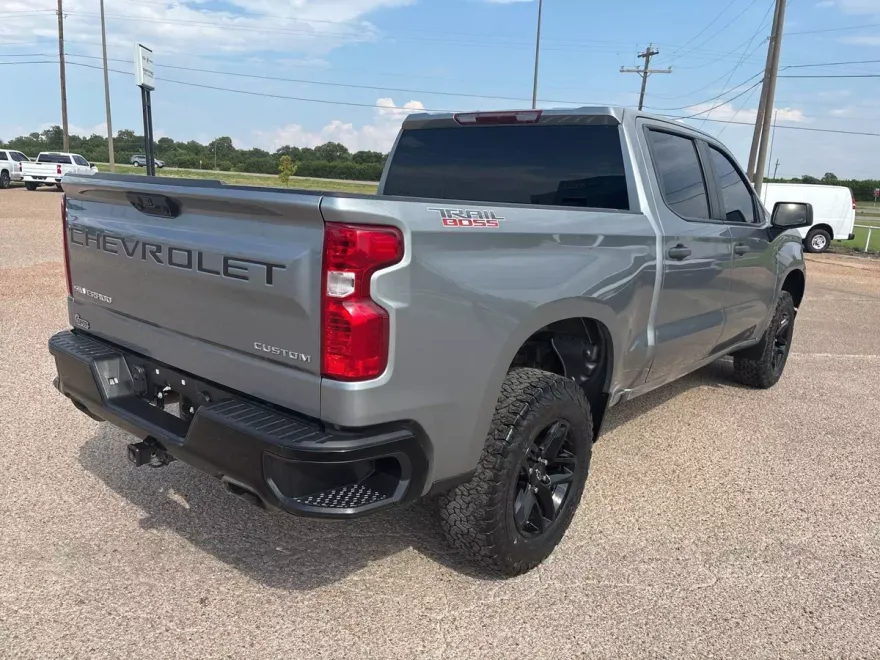 2023 Chevrolet Silverado 1500 Custom Trail Boss photo 1