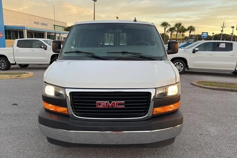 2020 Gmc Savana Cargo 2500 photo 1