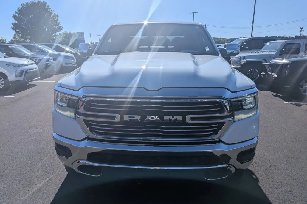 2020 Ram 1500 Laramie photo 1