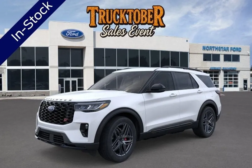2025 Ford Explorer ST photo 1