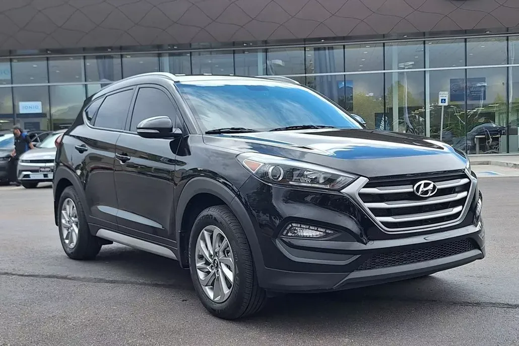 2018 Hyundai Tucson SEL Plus photo 1