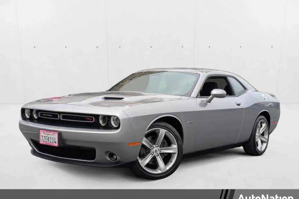 2018 Dodge Challenger R/T Plus photo 1
