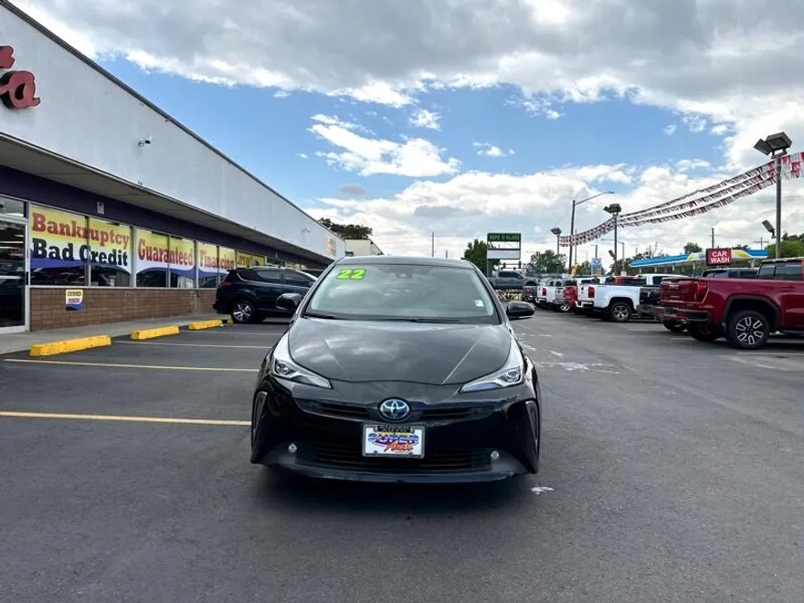 2022 Toyota Prius Eco photo 1