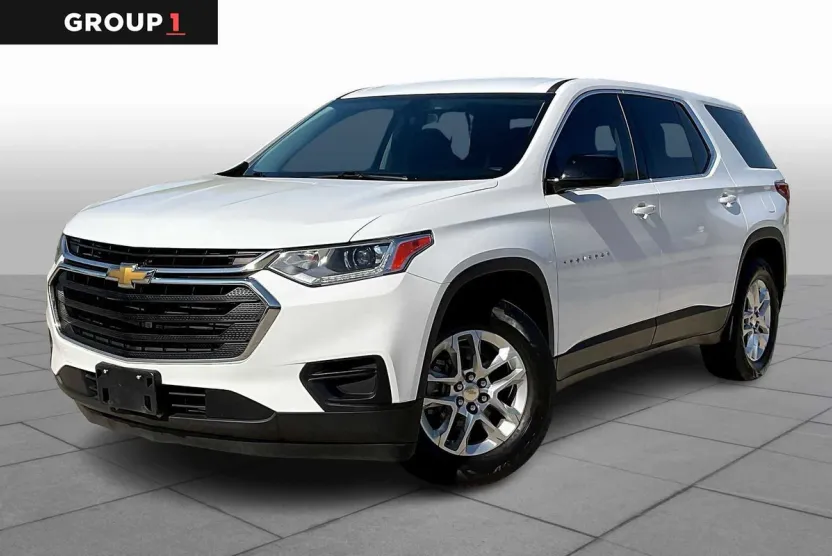 2018 Chevrolet Traverse LS photo 1