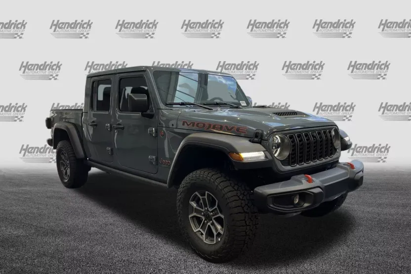 2025 Jeep Gladiator Mojave photo 1