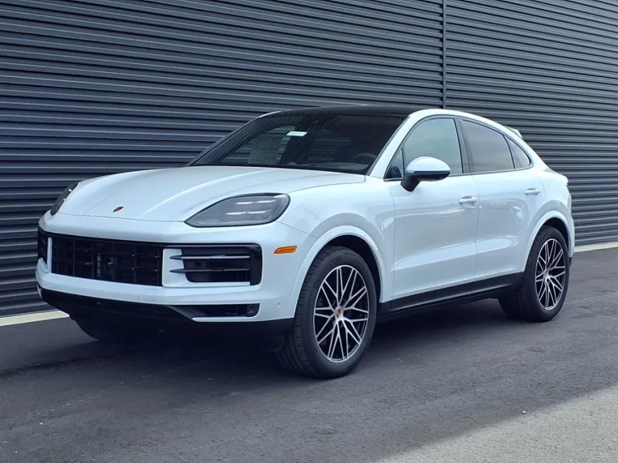 2026 Porsche Cayenne Coupe photo 1