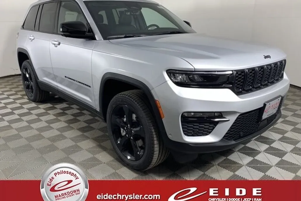 2025 Jeep Grand Cherokee Limited photo 1