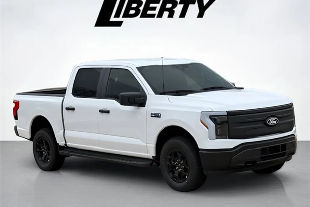 2025 Ford F-150 Lightning photo 1