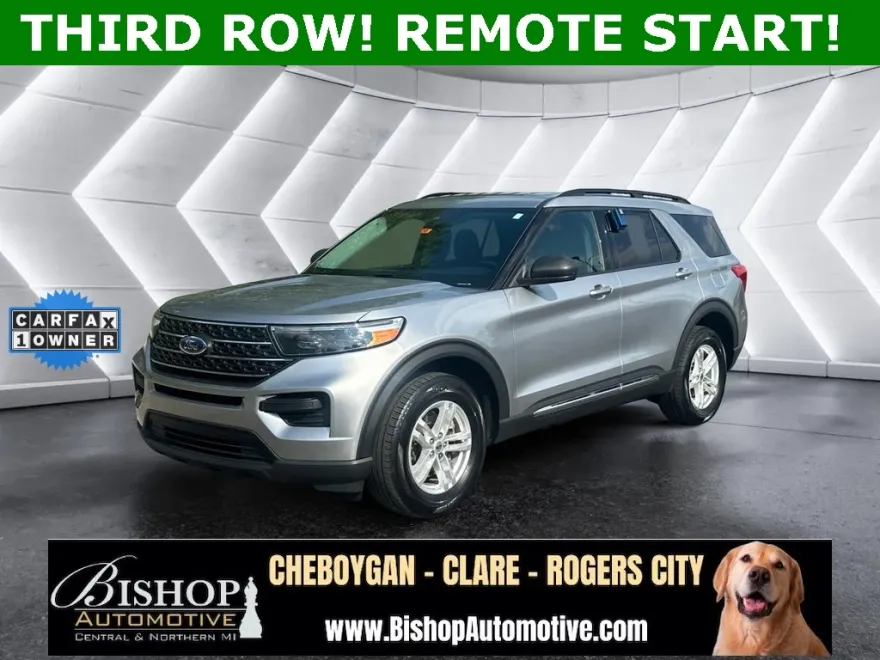 2023 Ford Explorer XLT photo 1