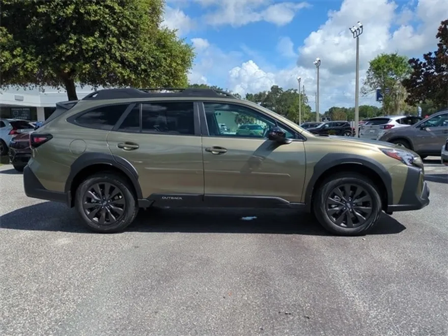 2025 Subaru Outback Onyx Edition photo 1