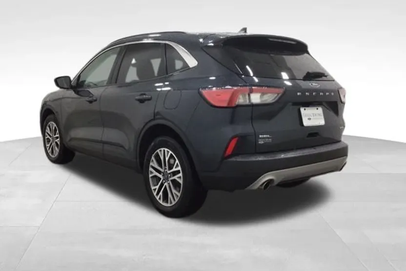 2022 Ford Escape SEL photo 1