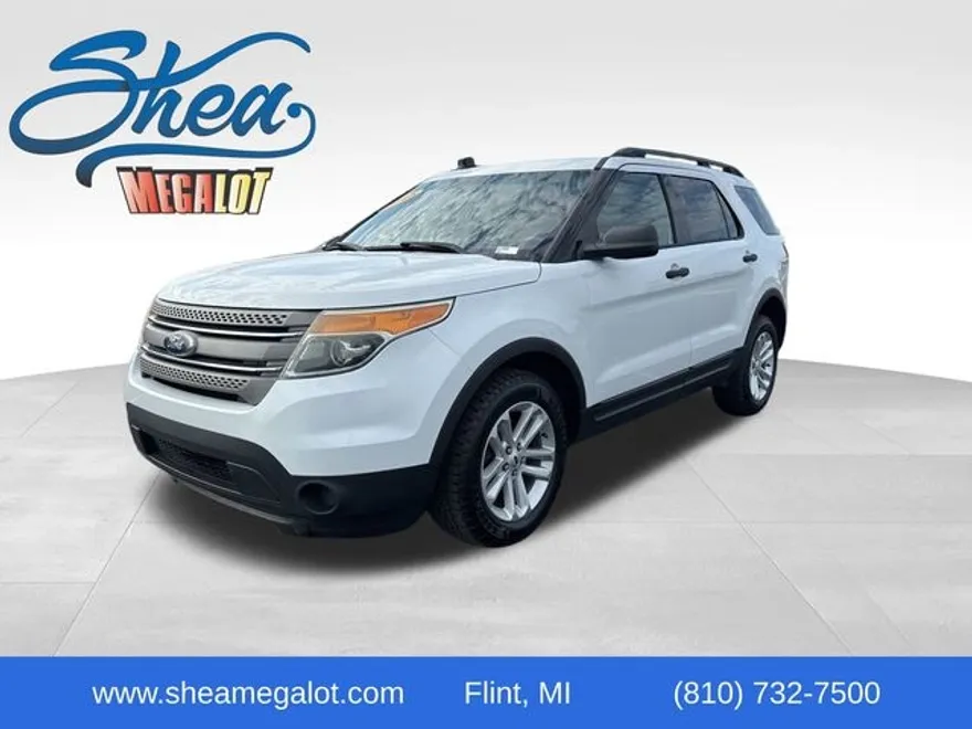 2015 Ford Explorer Base photo 1