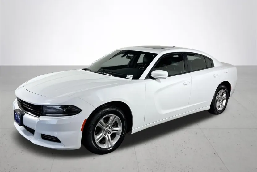 2021 Dodge Charger SXT photo 1