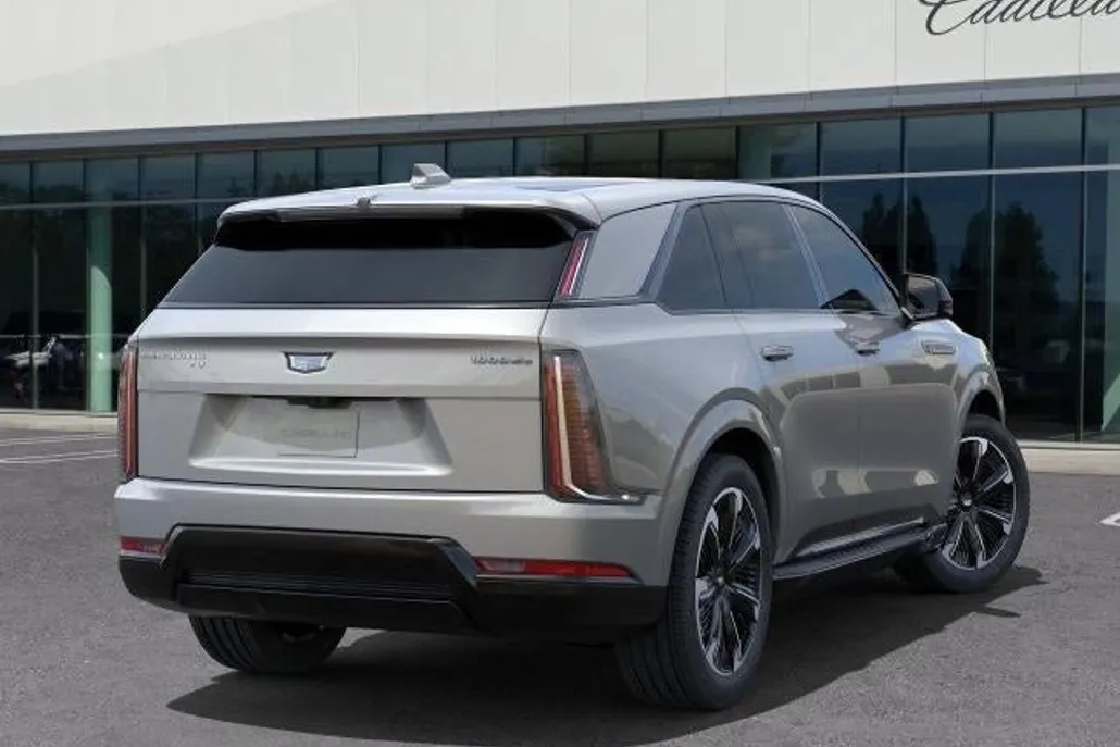 2025 Cadillac Escalade IQ Sport photo 1