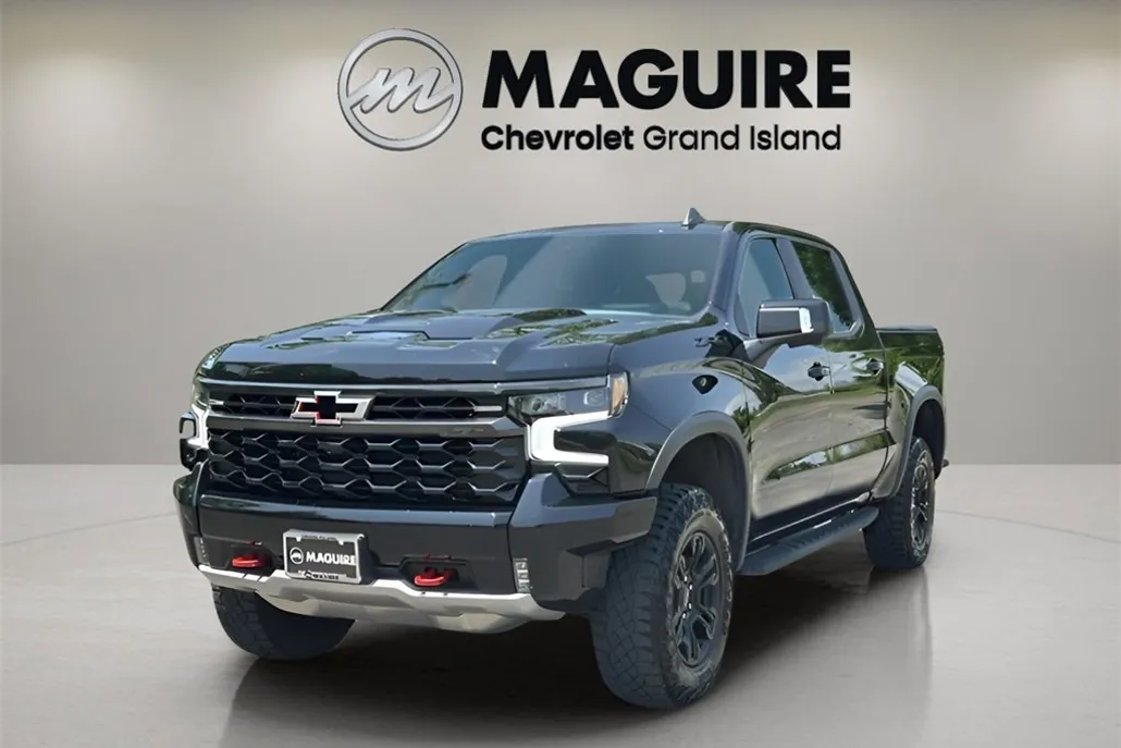 2024 Chevrolet Silverado 1500 ZR2 photo 1