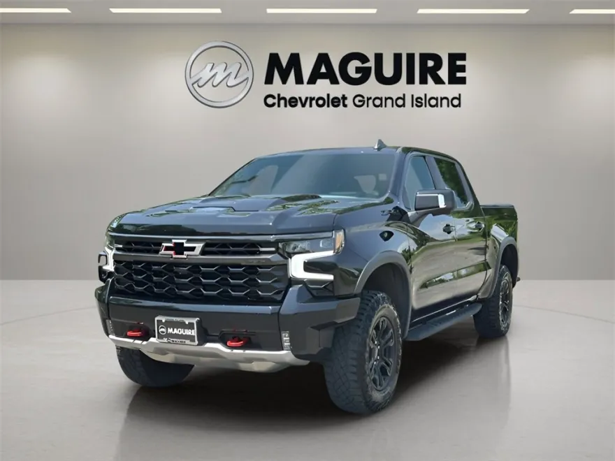 2024 Chevrolet Silverado 1500 ZR2 photo 1
