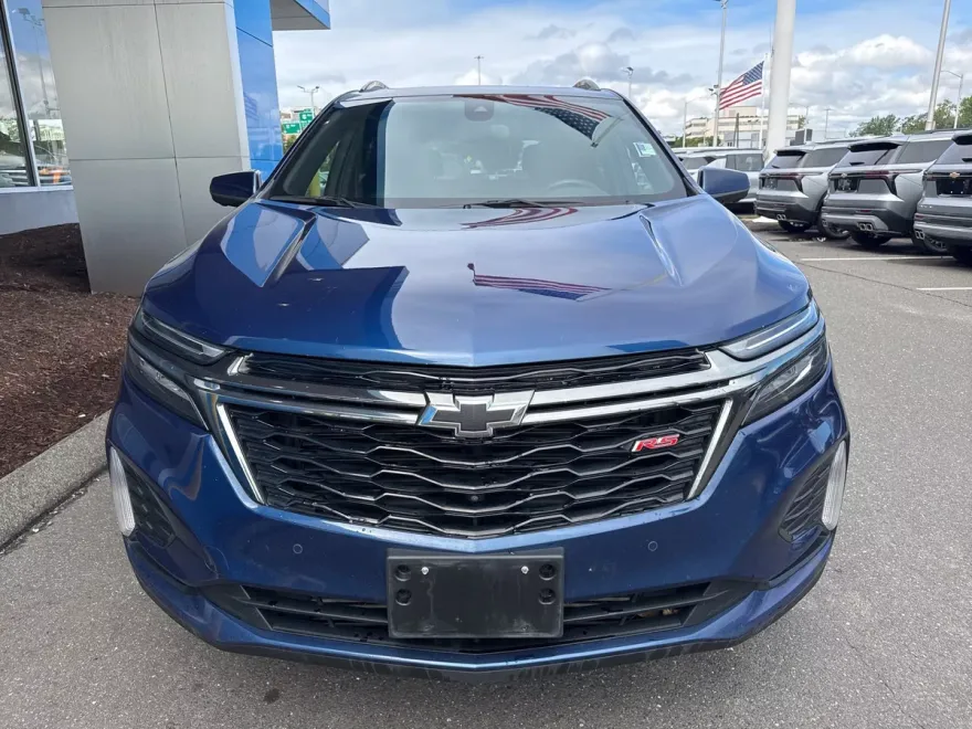 2023 Chevrolet Equinox RS photo 1