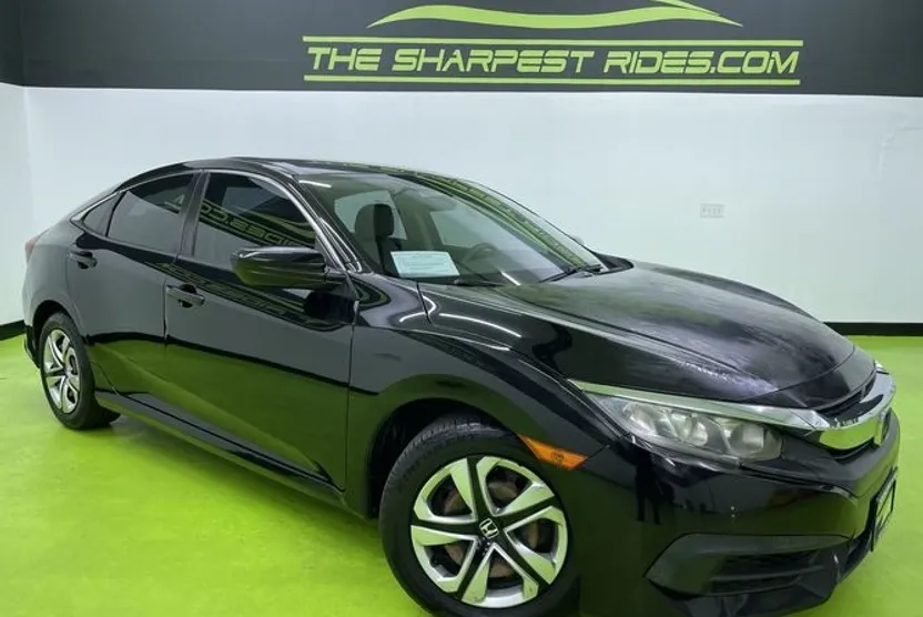 2016 Honda Civic LX photo 1