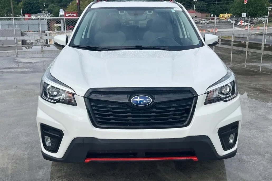 2020 Subaru Forester Sport photo 1