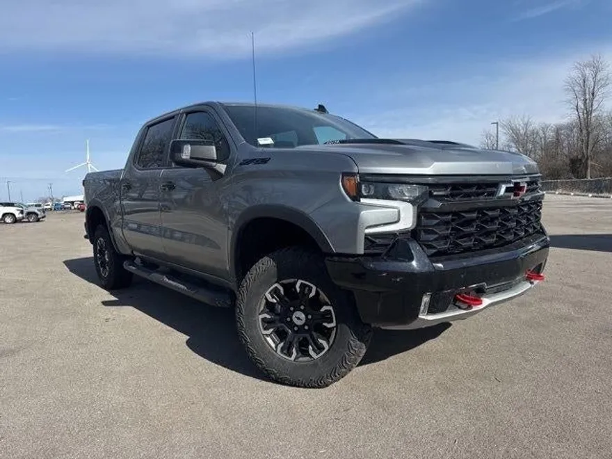 2023 Chevrolet Silverado 1500 ZR2 photo 1