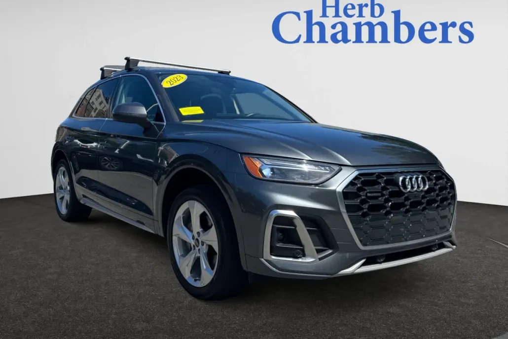 2023 Audi Q5 S line Premium Plus photo 1