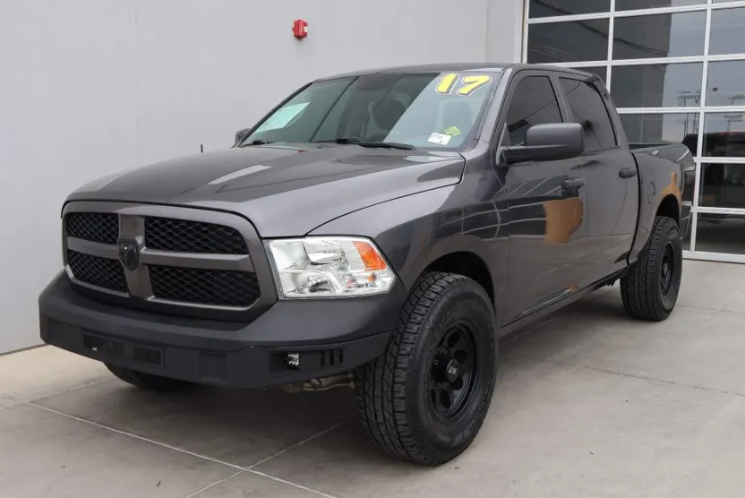 2017 Ram 1500 Express photo 1