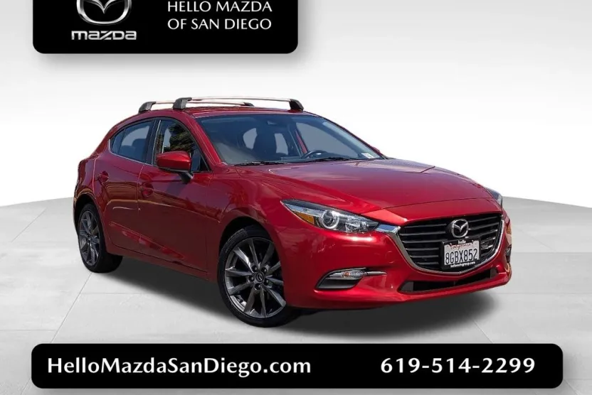 2018 Mazda Mazda3 Touring photo 1